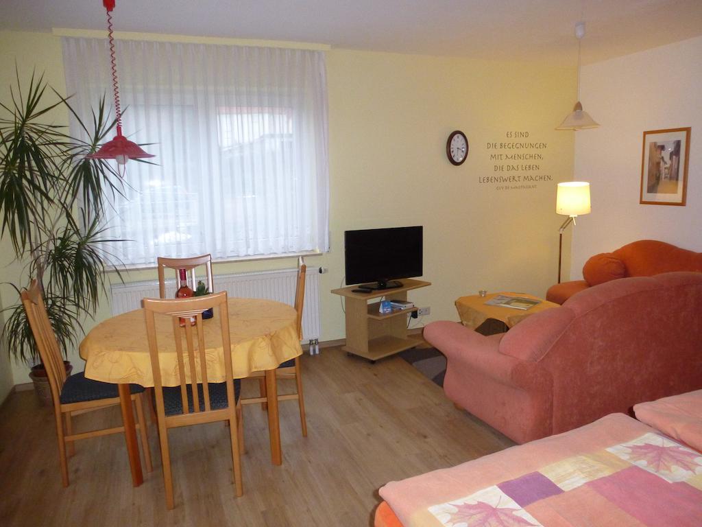 Gaestehaus Regina Ruhla Habitación foto